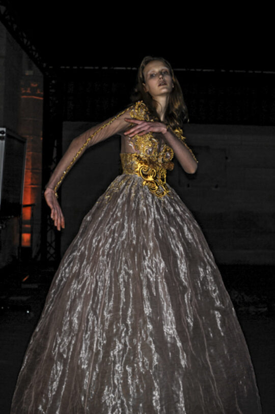 Backstage Guo Pei Parigi