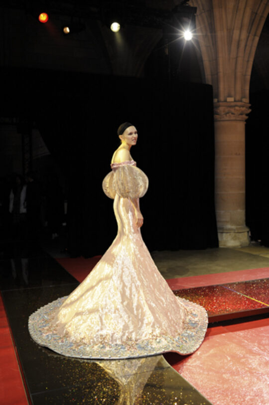 Backstage Guo Pei Parigi